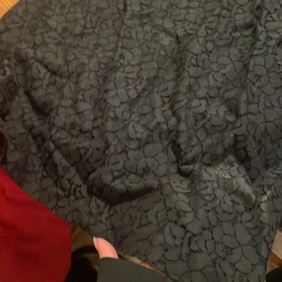 Beautiful Benetton black floral lace cocktail dress - Picture 4 of 5